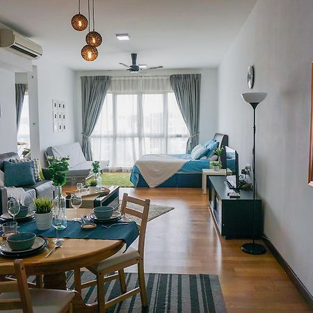 Regalia Suites Куала-Лумпур Екстер'єр фото